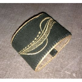 Nettle bracelet Abstraction