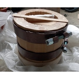 Wooden press-barrel, 3 litres