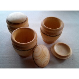 Wooden container for spices