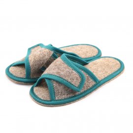 Indoor felt slippers
