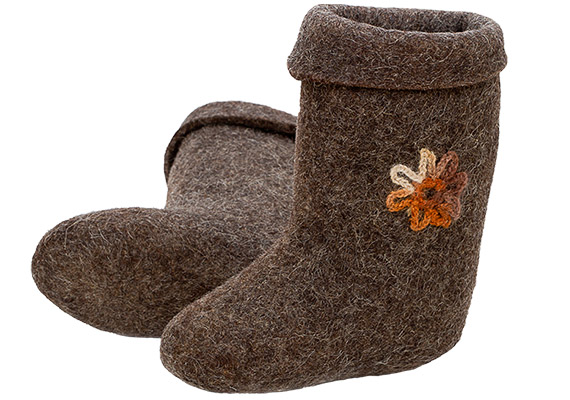 Russian felt outlet boots